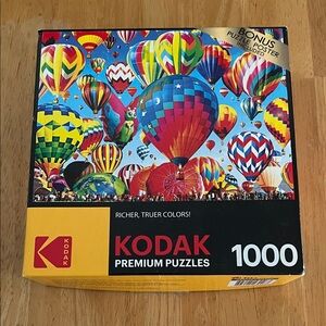 Kodak Premium Puzzles 1000-Piece Vibrant Hot Air Balloons